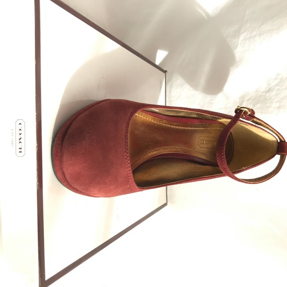 Coach Sued Ankle Strap Wedge Heal - Picture 8 of 11